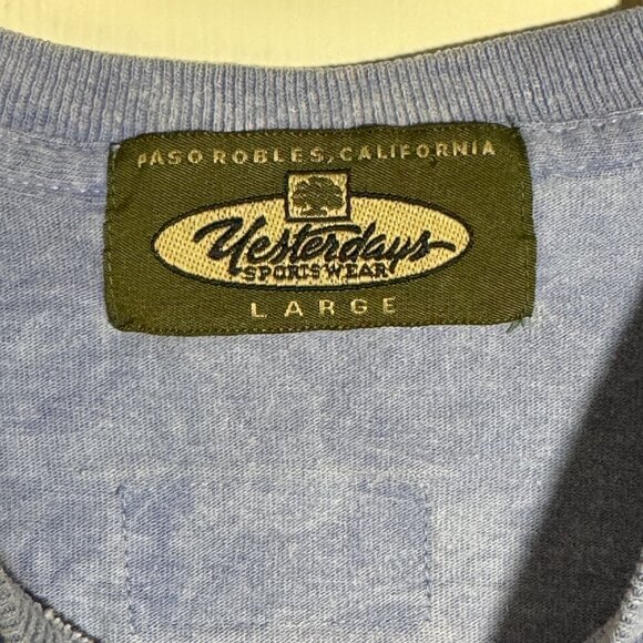 Yesterdays Sportswear Maui Hawaii T-Shirt Large Blue Tie-Dye Graphic Crewneck So - Picture 6 of 7